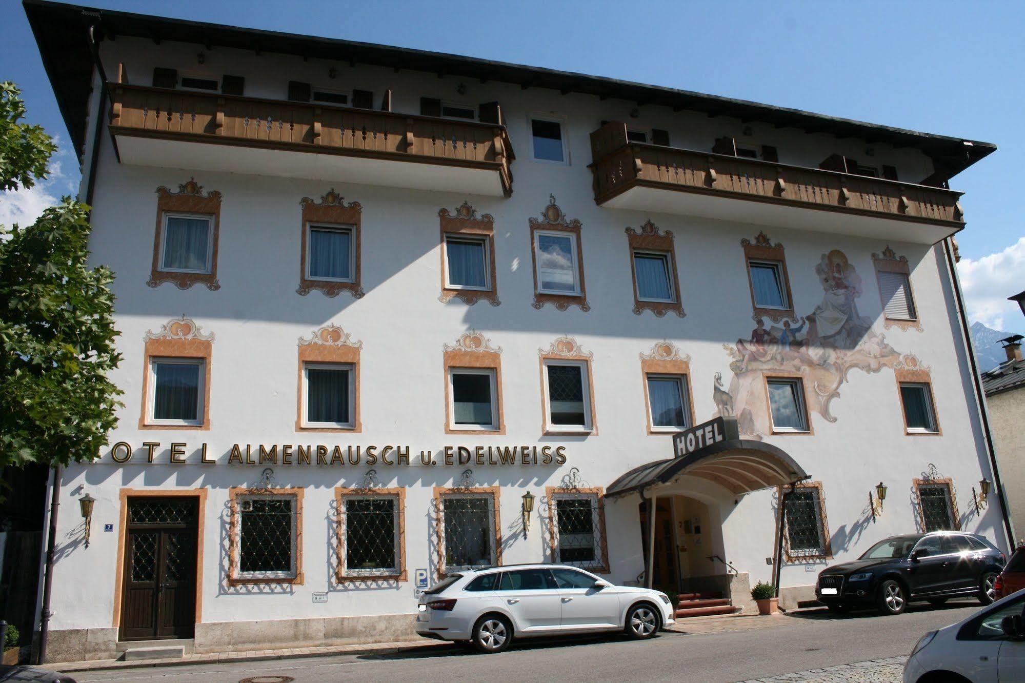 Hotel Garni Almenrausch Und Edelweiss Garmisch-Partenkirchen Eksteriør bilde