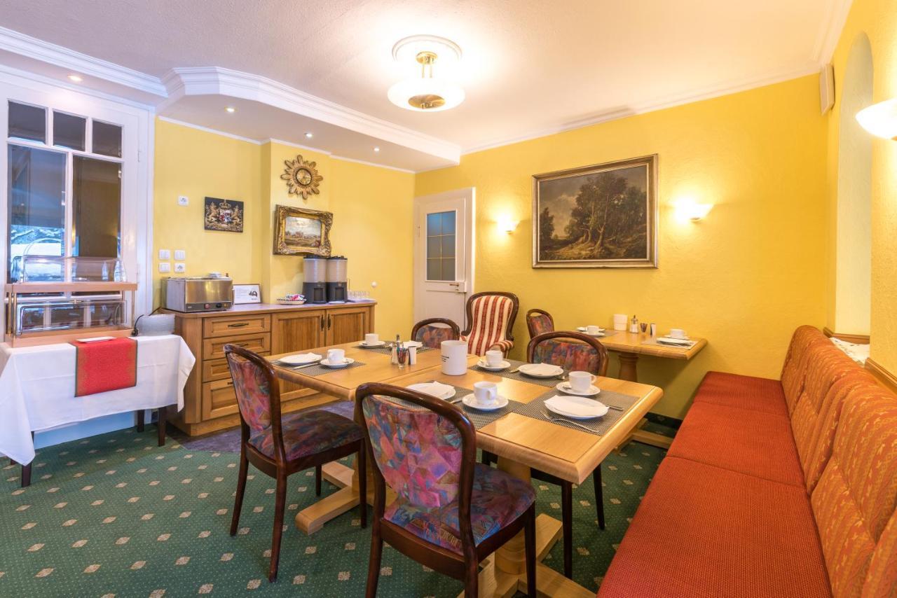 Hotel Garni Almenrausch Und Edelweiss Garmisch-Partenkirchen Eksteriør bilde