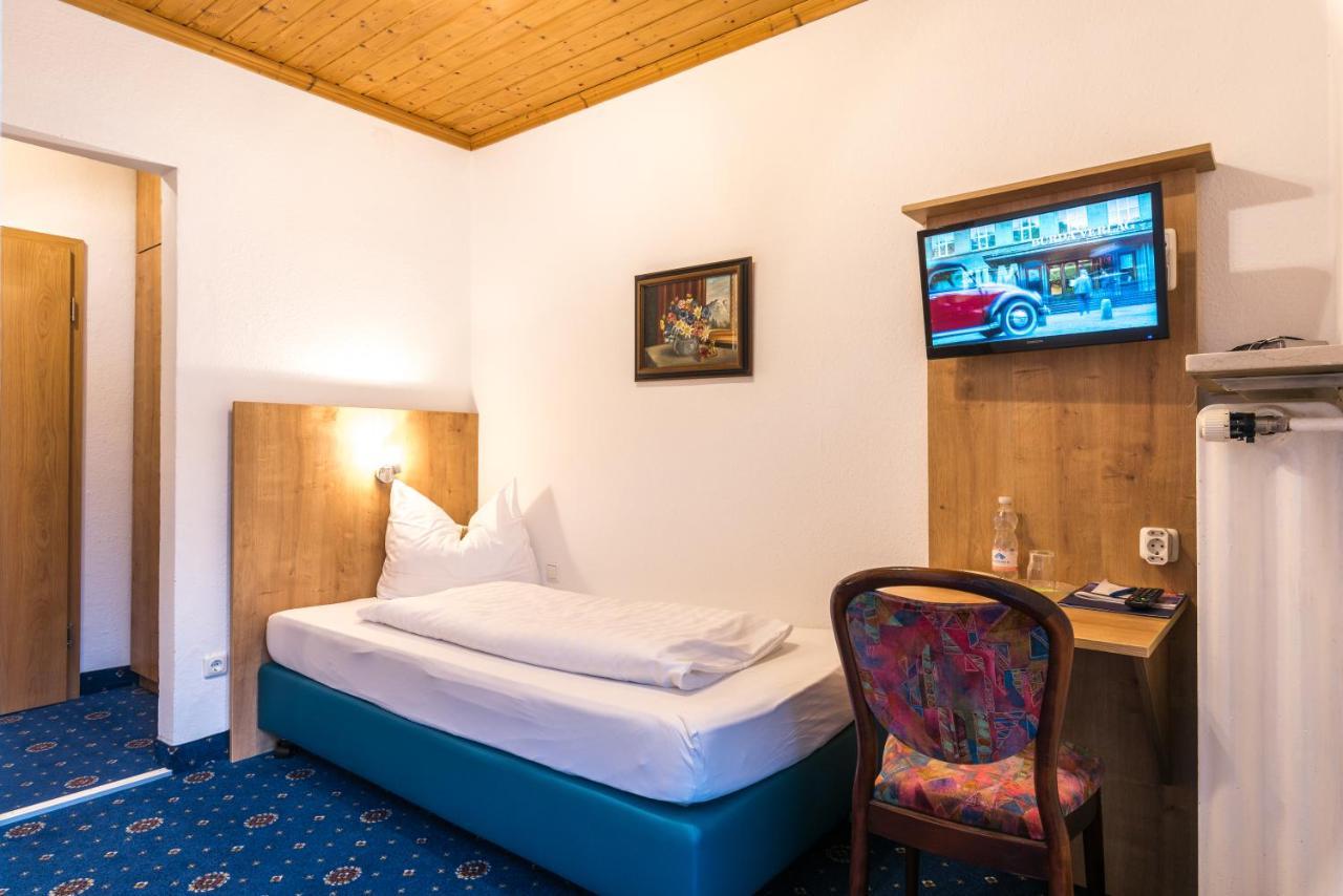 Hotel Garni Almenrausch Und Edelweiss Garmisch-Partenkirchen Eksteriør bilde
